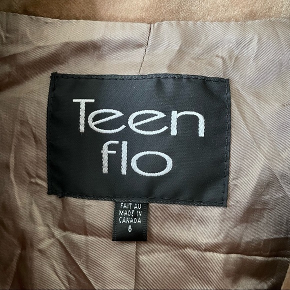 Teen Flo Velvet Double Breasted Blazer - Picture 9 of 12